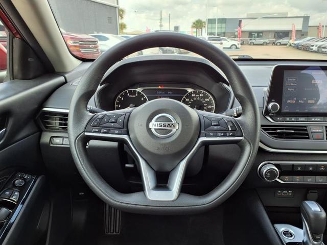 Photo of 2021 Scarlet Ember Tintcoat Nissan Altima