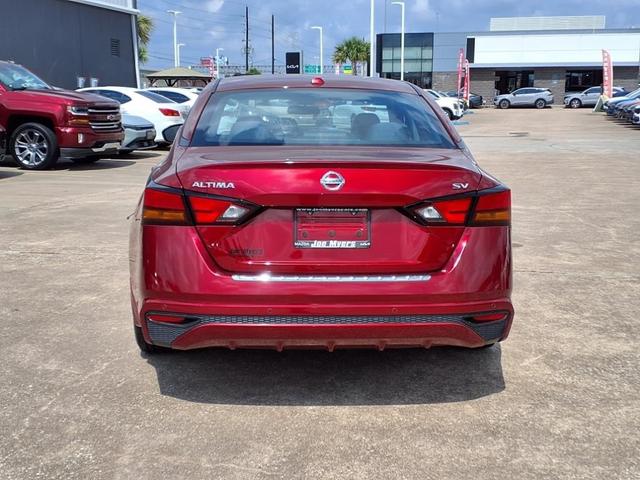 Photo of 2021 Scarlet Ember Tintcoat Nissan Altima