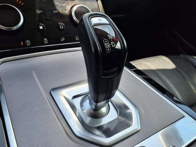 Photo of 2020 Black Land Rover Range Rover Evoque