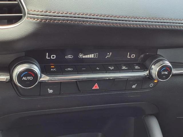 Photo of 2025 Platinum Quartz Mazda Mazda3