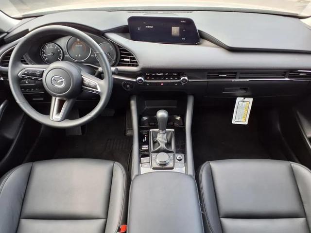 Photo of 2025 Platinum Quartz Mazda Mazda3