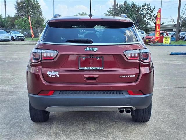 Photo of 2021 Velvet Red Pearlcoat Jeep Compass