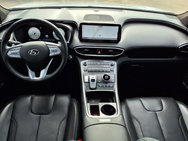 Photo of 2022 Shimmering Silver Hyundai SANTA FE