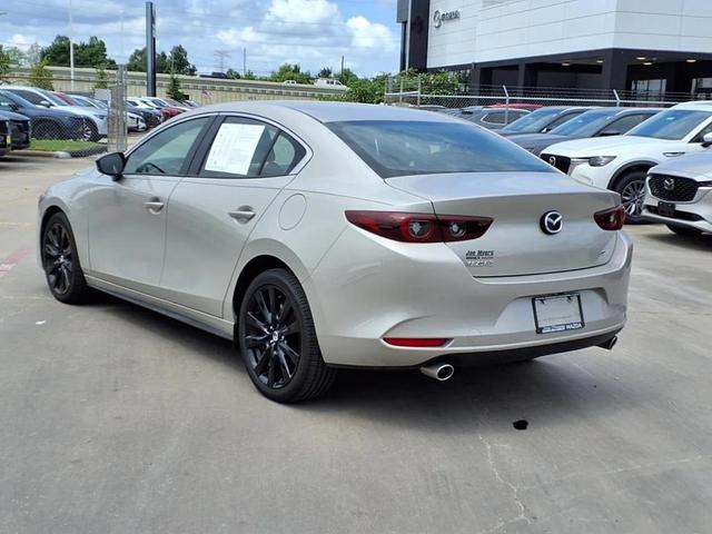 Photo of 2025 Platinum Quartz Mazda Mazda3
