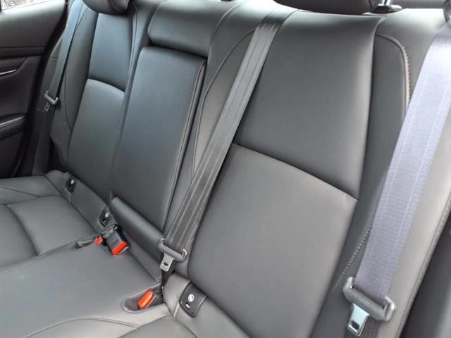 Photo of 2025 Platinum Quartz Mazda Mazda3