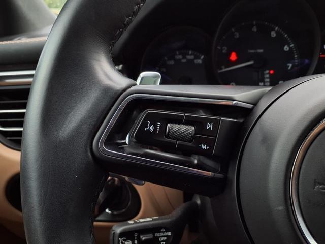 Photo of 2023 Blue Porsche Macan