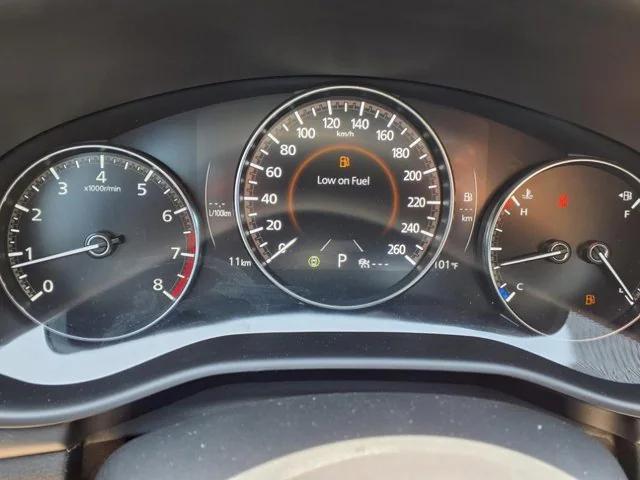 Photo of 2025 Snowflake White Pearl Mazda Mazda3