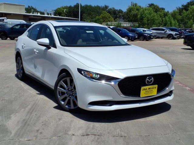 Photo of 2025 Snowflake White Pearl Mazda Mazda3