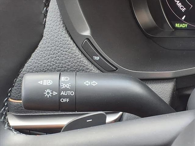Photo of 2025 Platinum Quartz Metallic Mazda CX-90 PHEV