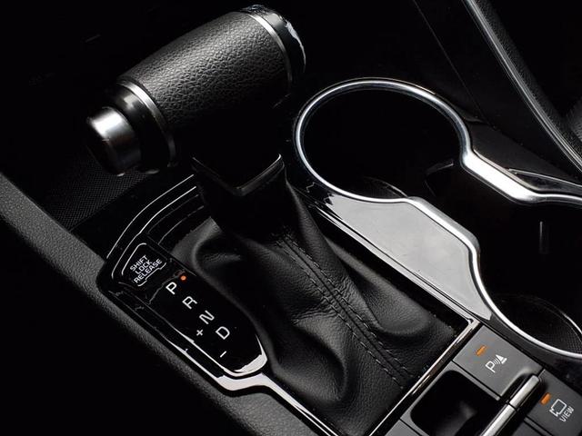 Photo of 2022 Everlasting Silver Kia K5