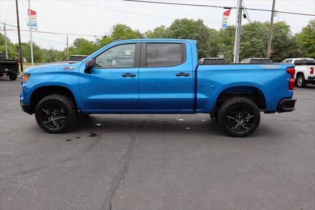 Photo of 2022 Glacier Blue Metallic Chevrolet Silverado 1500