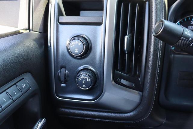 Photo of 2018 Silver Ice Metallic Chevrolet Silverado 1500