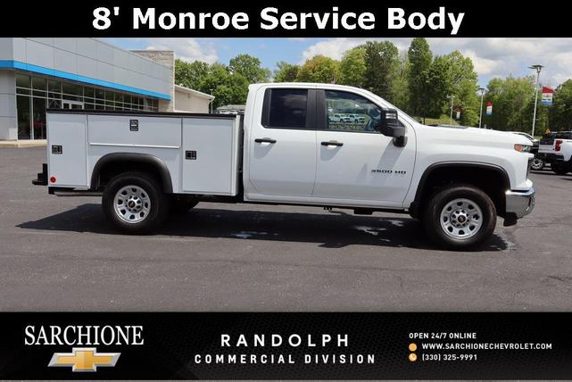 Photo of 2025 Summit White Chevrolet Silverado 3500
