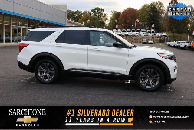 Photo of 2022 Star White Metallic Tri-Coat Ford Explorer