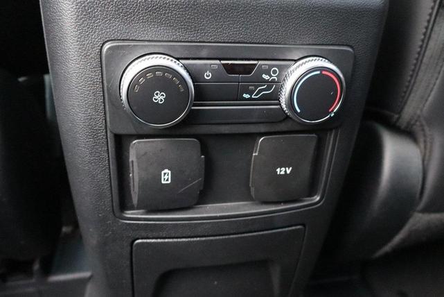 Photo of 2022 Star White Metallic Tri-Coat Ford Explorer