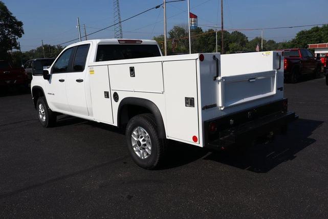Photo of 2025 Summit White Chevrolet Silverado 2500
