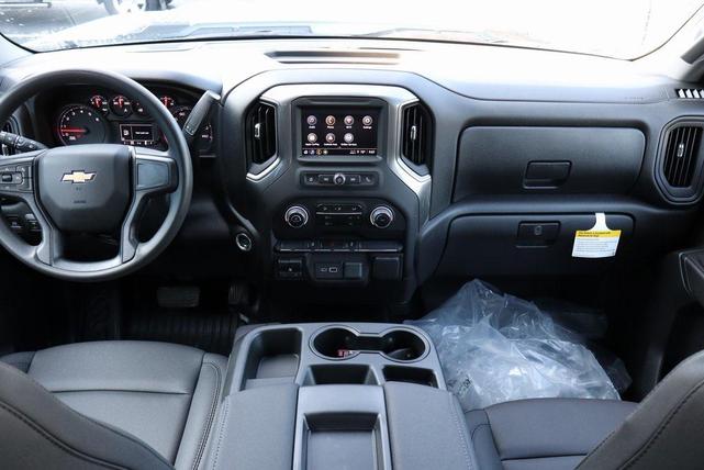 Photo of 2025 Summit White Chevrolet Silverado 2500