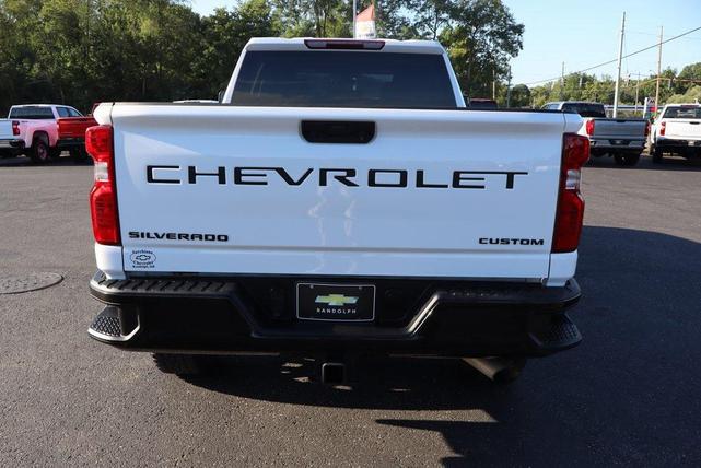 Photo of 2023 Summit White Chevrolet Silverado 2500