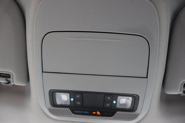 Photo of 2022 Oxford White Ford F-150