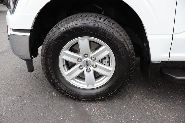 Photo of 2022 Oxford White Ford F-150