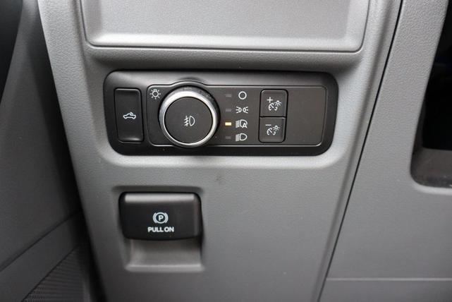 Photo of 2022 Oxford White Ford F-150