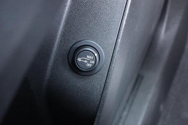 Photo of 2022 Mosaic Black Metallic Chevrolet Equinox