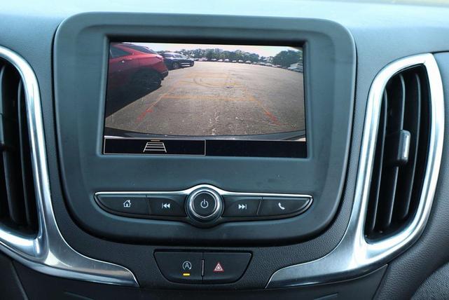 Photo of 2022 Mosaic Black Metallic Chevrolet Equinox