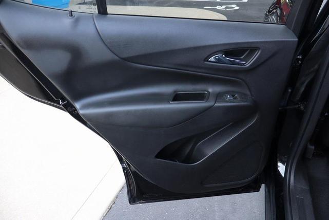 Photo of 2022 Mosaic Black Metallic Chevrolet Equinox