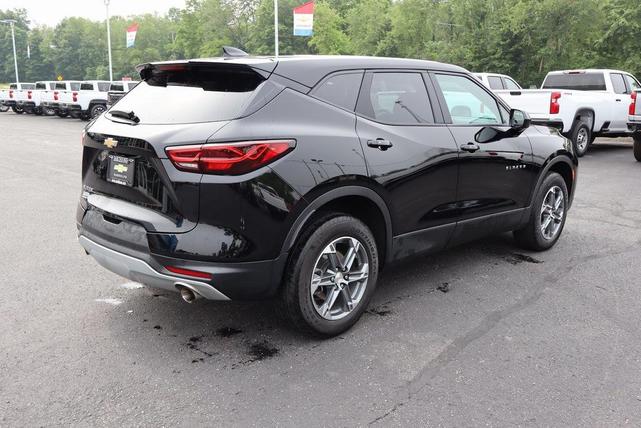 Photo of 2023 Black Chevrolet Blazer