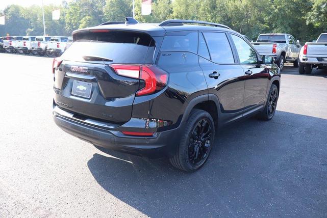Photo of 2022 Ebony Twilight Metallic GMC Terrain