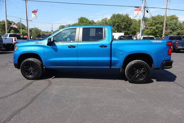 Photo of 2022 Glacier Blue Metallic Chevrolet Silverado 1500