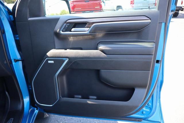 Photo of 2022 Glacier Blue Metallic Chevrolet Silverado 1500