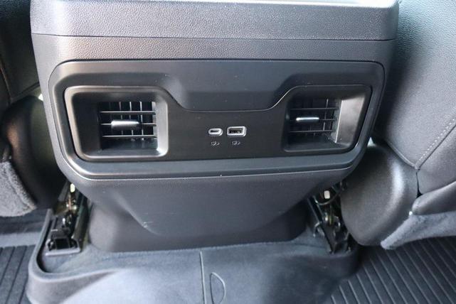 Photo of 2022 Glacier Blue Metallic Chevrolet Silverado 1500