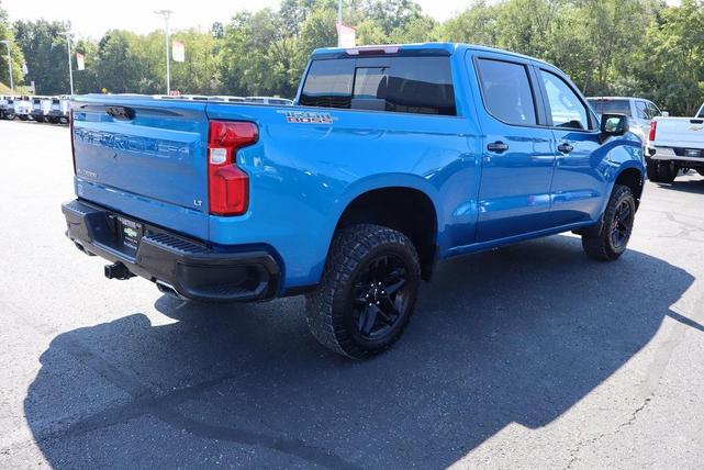 Photo of 2022 Glacier Blue Metallic Chevrolet Silverado 1500