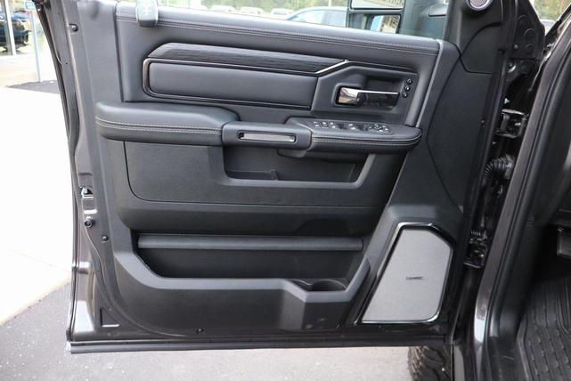 Photo of 2025 Granite Crystal Metallic Clearcoat RAM 2500