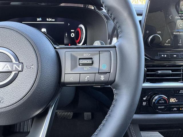 Photo of 2025 Super Black Nissan Pathfinder