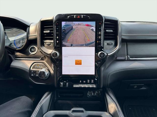 Photo of 2022 Diamond Black Crystal Pearlcoat RAM 1500