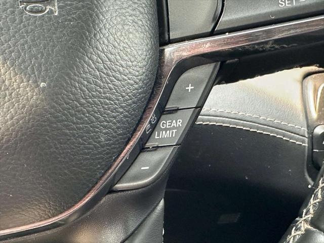 Photo of 2022 Diamond Black Crystal Pearlcoat RAM 1500
