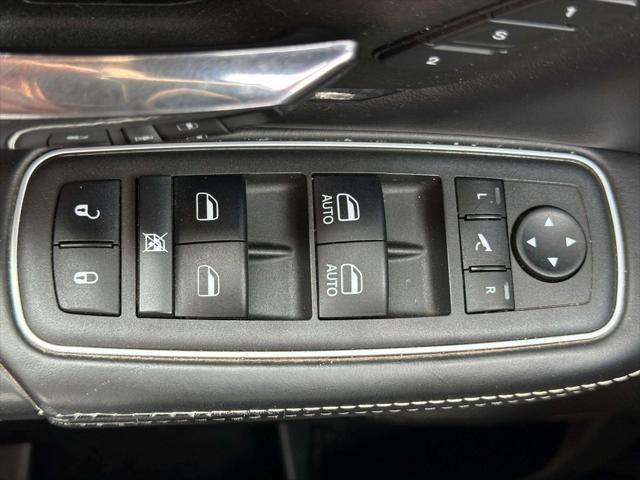 Photo of 2022 Diamond Black Crystal Pearlcoat RAM 1500