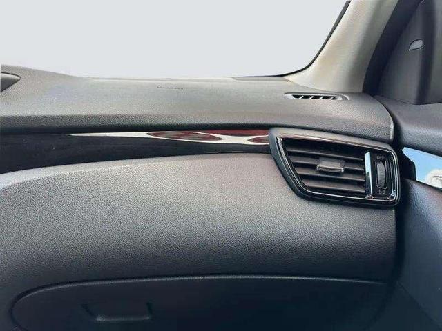 Photo of 2022 Magnetic Black Pearl Nissan Rogue Sport