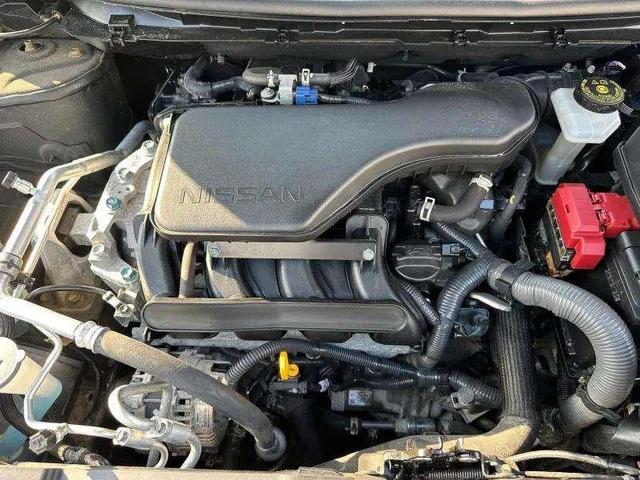 Photo of 2022 Magnetic Black Pearl Nissan Rogue Sport