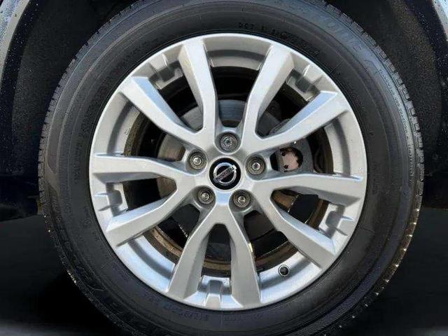 Photo of 2022 Magnetic Black Pearl Nissan Rogue Sport
