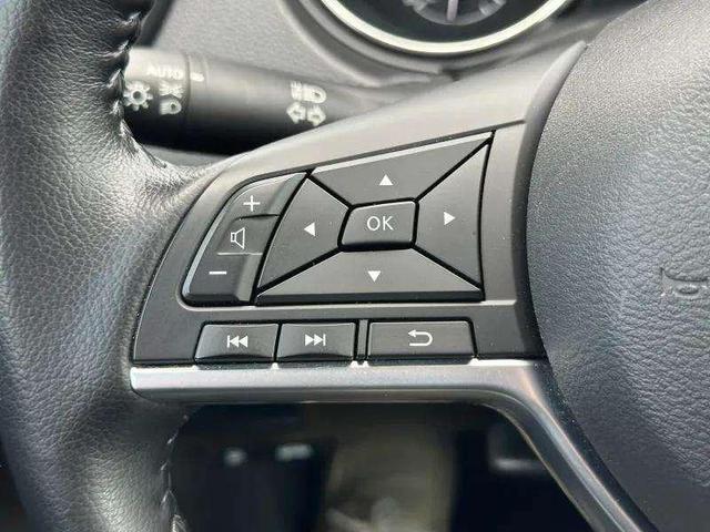Photo of 2022 Magnetic Black Pearl Nissan Rogue Sport
