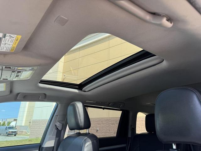 Photo of 2019 Predawn Gray Mica Toyota Highlander