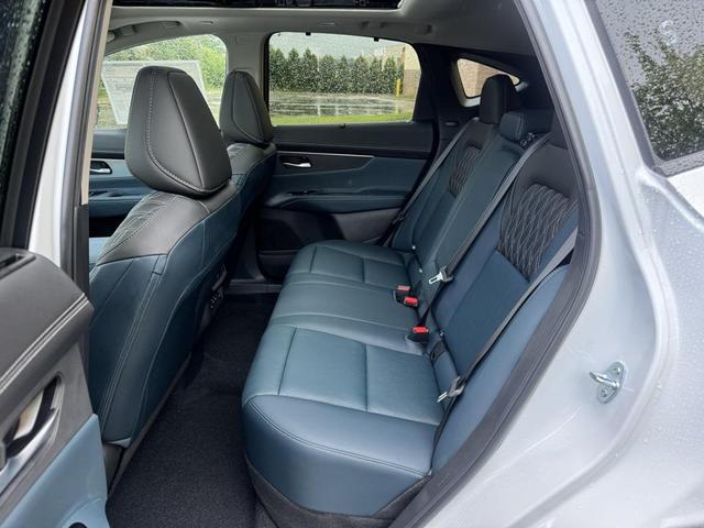 Photo of 2025 Everest White Pearl Tricoat Nissan Murano