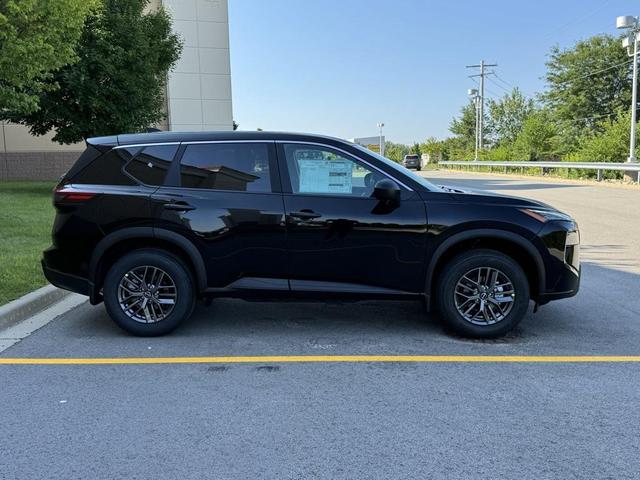 Photo of 2026 Super Black Nissan Rogue