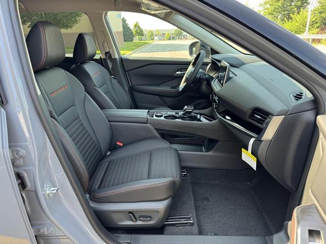 Photo of 2026 Boulder Gray Nissan Rogue