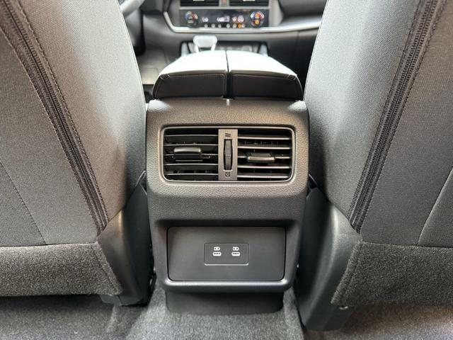 Photo of 2026 Super Black Nissan Rogue