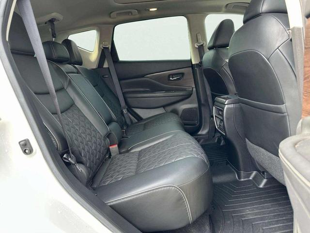 Photo of 2020 Pearl White Tricoat Nissan Murano