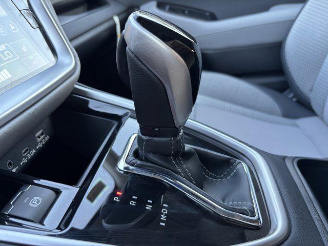 Photo of 2025 Cosmic Blue Pearl Subaru Outback